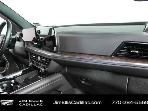 Used 2025 Chevrolet Tahoe LT AWD/4WD image 22