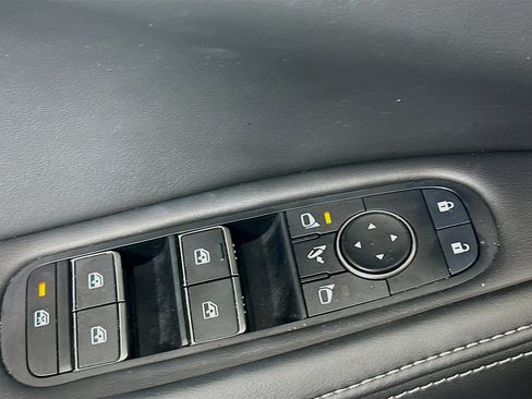 Used 2024 INFINITI QX60 Luxe w/ Performance Audio Package image 23