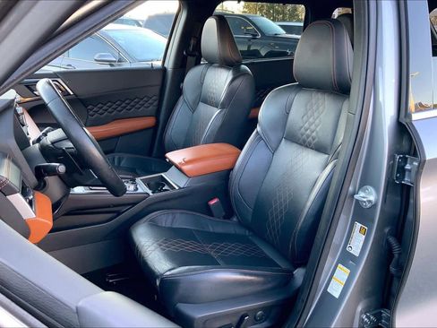 Used 2022 Mitsubishi Outlander SEL image 8