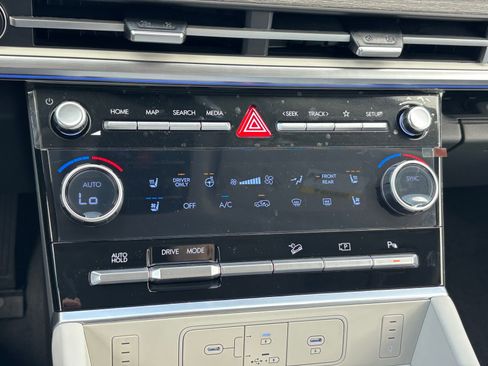 New 2026 Hyundai Santa Fe Calligraphy image 23