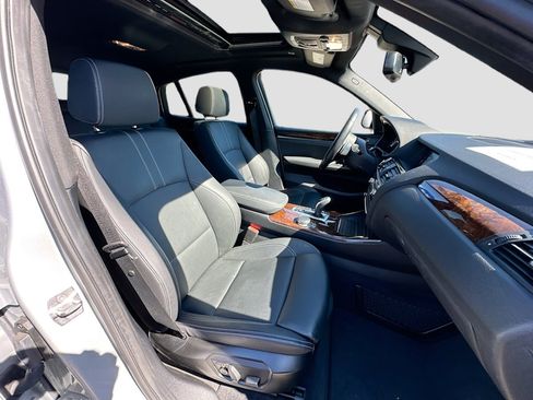 Used 2017 BMW X4 M40i image 30