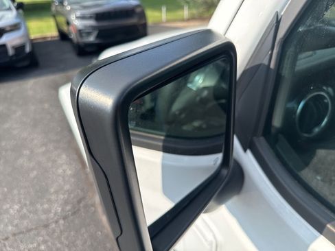 Used 2023 Jeep Wrangler Altitude image 17