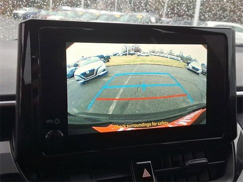 Used 2024 Toyota Corolla LE image 18