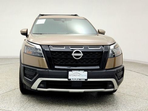 Used 2024 Nissan Pathfinder Rock Creek AWD/4WD image 2
