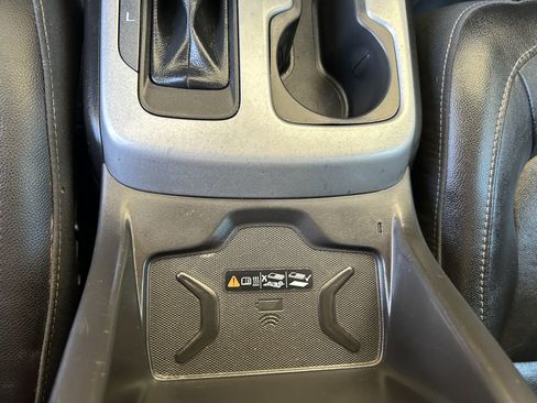 Used 2018 Chevrolet Colorado ZR2 image 18