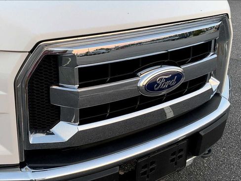 Used 2016 Ford F150 XLT AWD/4WD image 28