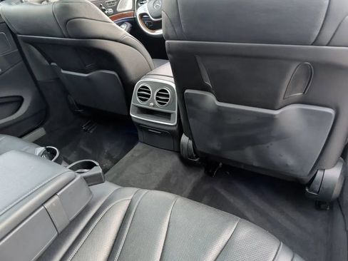 Used 2016 Mercedes-Benz S 550 4MATIC Sedan image 38