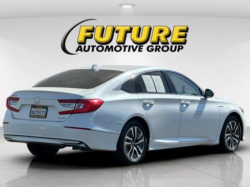 Used 2020 Honda Accord EX image 3