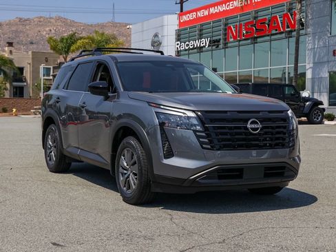 New 2026 Nissan Pathfinder SV FWD image 2
