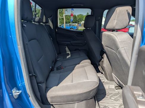 Used 2024 Chevrolet Colorado Trail Boss AWD/4WD image 17