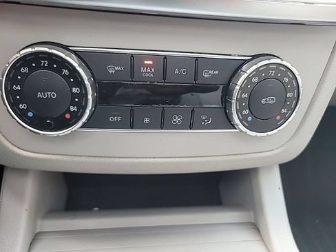Used 2015 Mercedes-Benz GL 450 4MATIC image 28