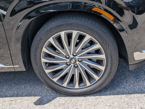Used 2024 Hyundai Palisade Calligraphy AWD/4WD image 11