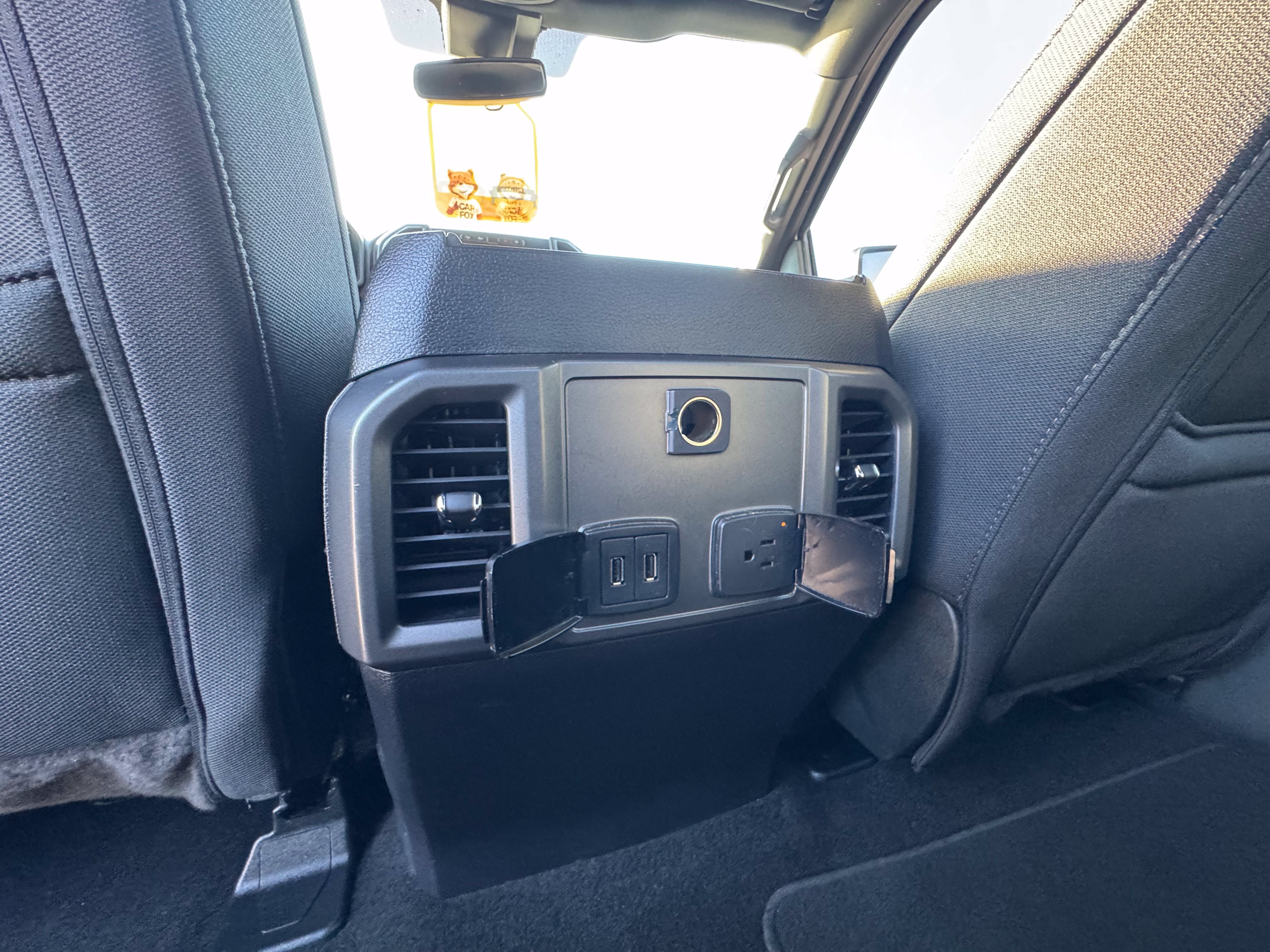 Used 2019 Ford F150 XLT w/ Equipment Group 302A Luxury AWD/4WD image 21