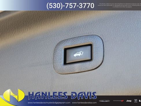 Used 2024 INFINITI QX80 Luxe image 11