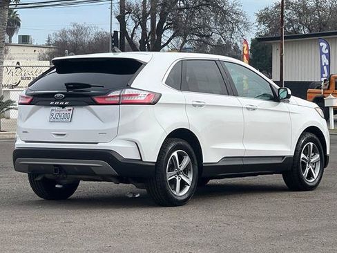 Certified 2024 Ford Edge SEL w/ Convenience Package image 4