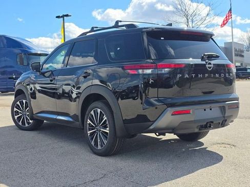 New 2026 Nissan Pathfinder Platinum image 13