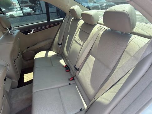 Used 2014 Mercedes-Benz C 300 4MATIC Sedan image 19