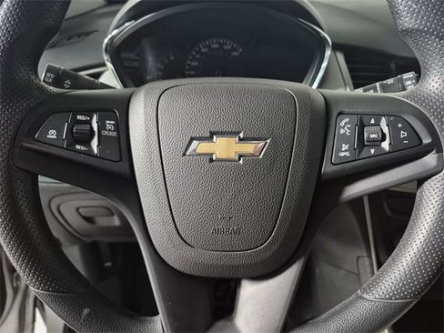 Used 2020 Chevrolet Trax LS w/ Tint and Cruise Package image 18