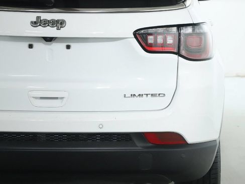Used 2025 Jeep Compass Limited AWD/4WD image 43