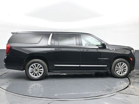 Used 2023 GMC Yukon XL SLT w/ Max Trailering Package image 15