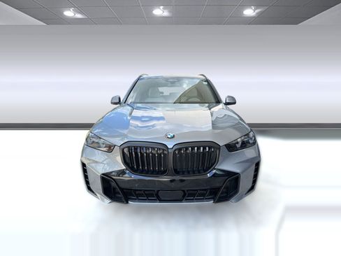 New 2026 BMW X5 xDrive40i w/ M Sport Package AWD/4WD image 6