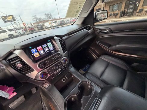 Used 2017 Chevrolet Tahoe LT image 21