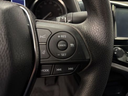 Used 2019 Toyota Camry LE w/ Carpet Mat Package FWD image 23