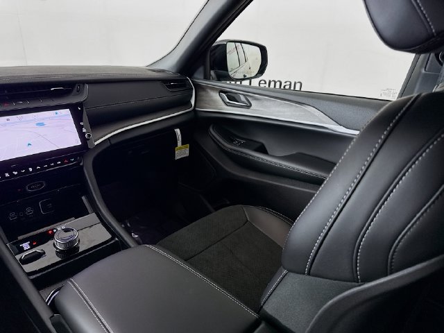 New 2026 Jeep Grand Cherokee L 4WD image 22