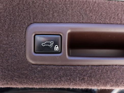 Used 2019 Lexus RX 350L FWD image 31