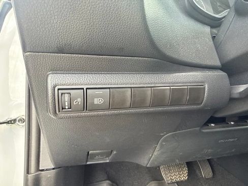 Used 2025 Toyota Corolla LE FWD image 26