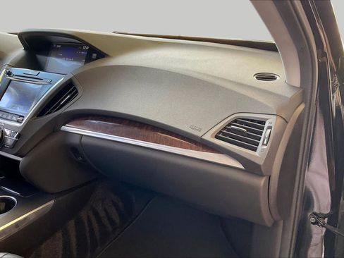 Used 2017 Acura MDX w/ Technology Package FWD image 16