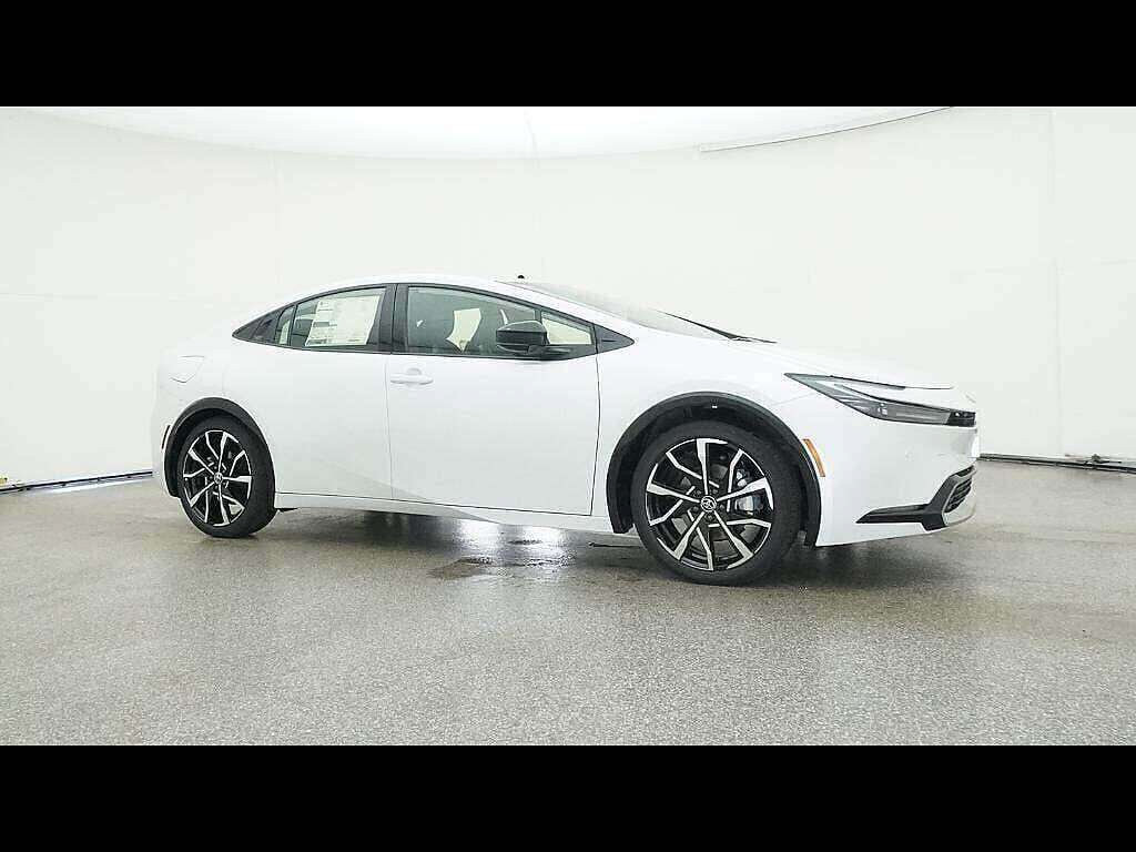 New 2026 Toyota Prius Plug-In Hybrid FWD image 43