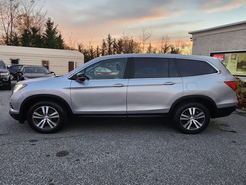 Used 2017 Honda Pilot EX-L image 4
