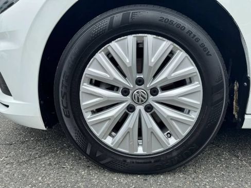 Used 2019 Volkswagen Jetta S w/ Driver Assistance Package FWD image 29