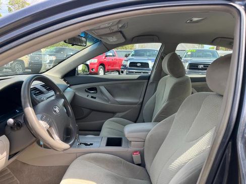 Used 2007 Toyota Camry LE FWD image 5