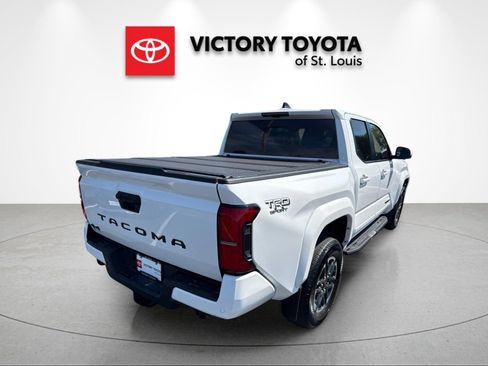 Used 2024 Toyota Tacoma TRD Sport w/ TRD Sport Upgrade Package AWD/4WD image 3