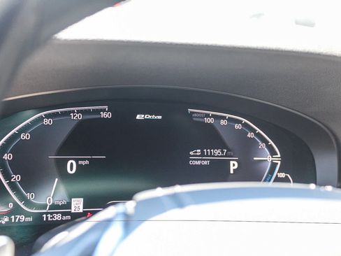 Used 2020 BMW 530e xDrive AWD/4WD image 21