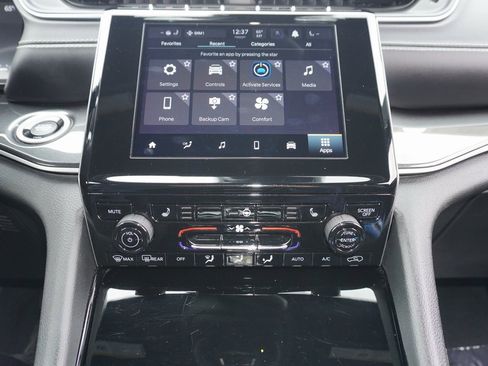 Used 2022 Jeep Grand Cherokee L Laredo image 22