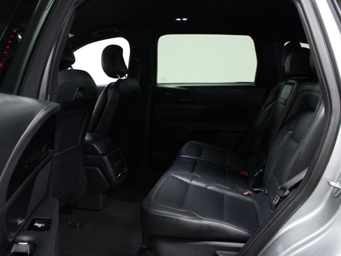 Used 2024 Lincoln Nautilus Premier w/ Jet Appearance Package AWD/4WD image 13