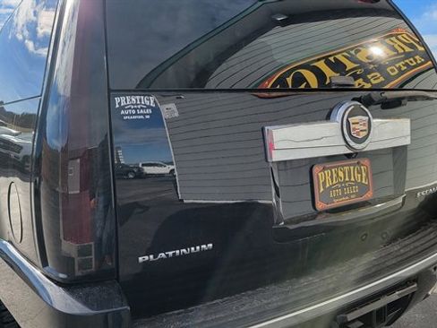 Used 2014 Cadillac Escalade ESV Platinum image 68