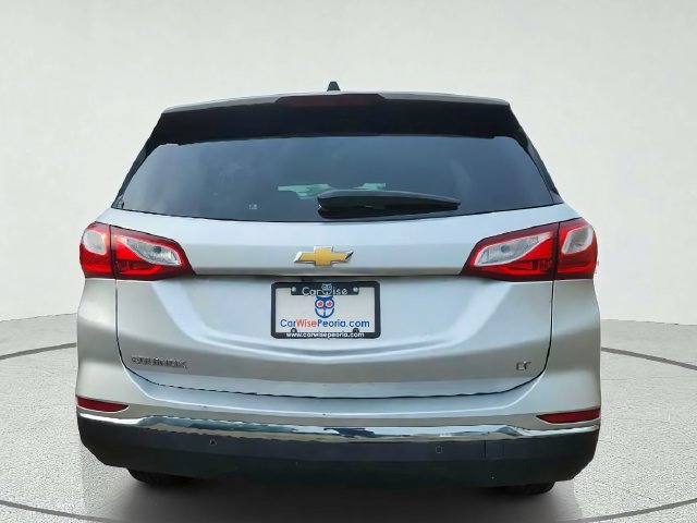 Used 2020 Chevrolet Equinox LT w/ Driver Convenience Package FWD image 4