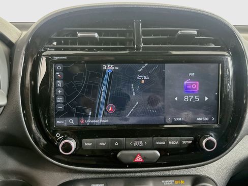 Used 2022 Kia Soul EX FWD image 22