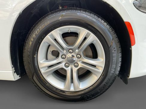 Used 2023 Dodge Charger SXT image 16