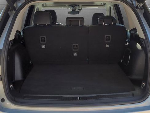 Used 2024 Jeep Grand Cherokee Limited 4xe image 10