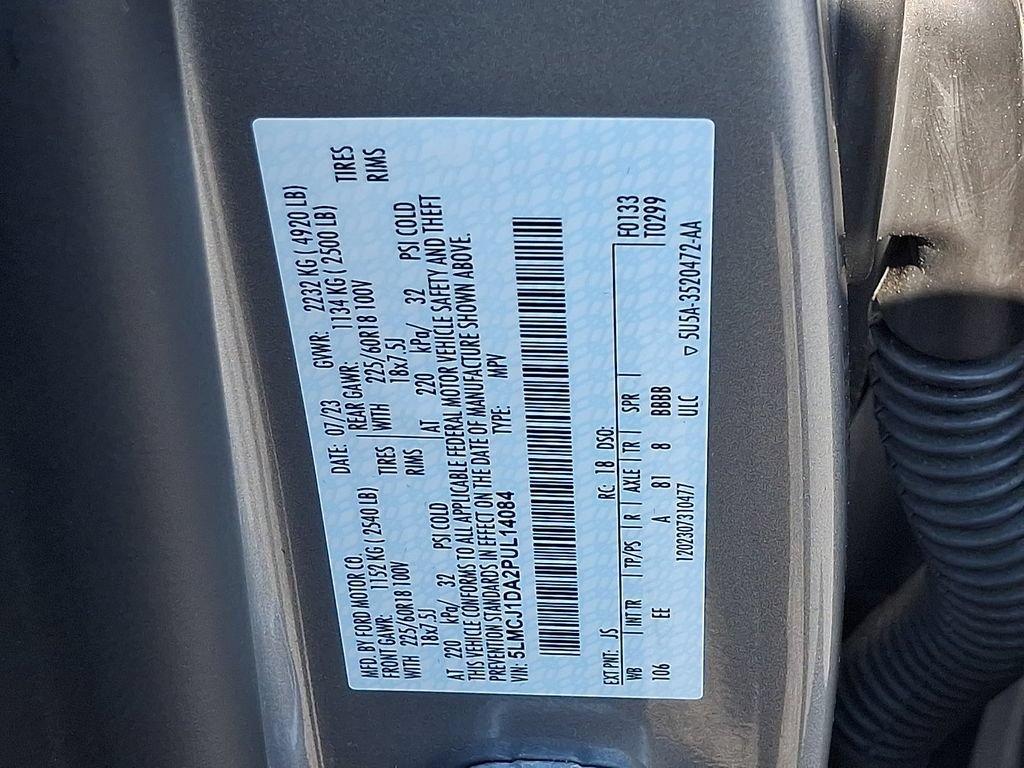 Certified 2023 Lincoln Corsair AWD image 27