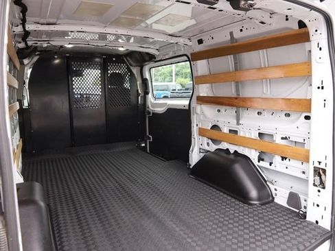 Certified 2024 Ford Transit 250 Low Roof w/ Exterior Upgrade Package RWD image 8