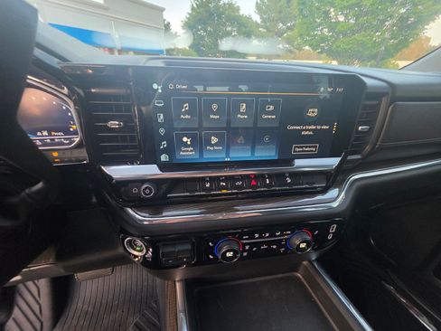 Used 2024 Chevrolet Silverado 2500 LT w/ All Star Edition AWD/4WD image 18