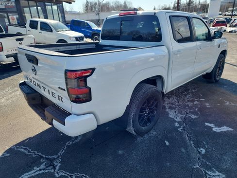 New 2026 Nissan Frontier SV image 8