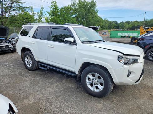 Used 2024 Toyota 4Runner SR5 Premium w/ Moonroof Package RWD image 1