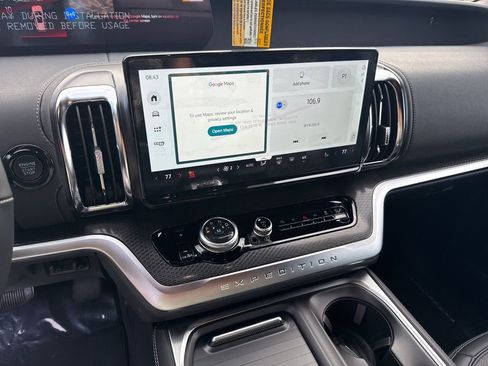 New 2025 Ford Expedition Platinum w/ Stealth Performance Package image 21